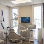 Procedure room with dental chair